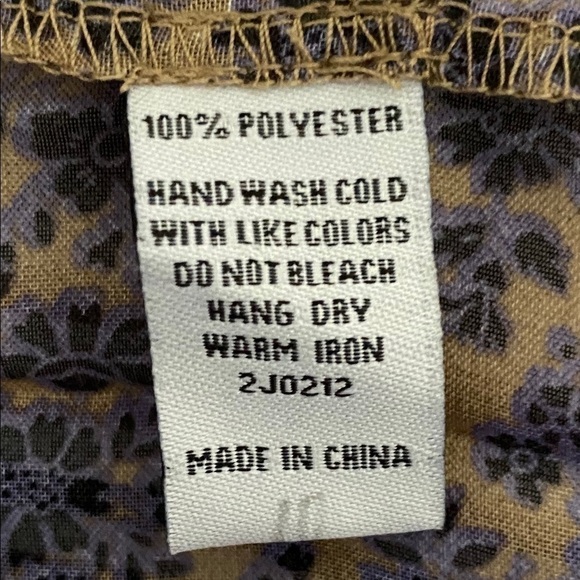 NWT-CECICO COLLECTION-SUMMER TOP - Picture 9 of 9